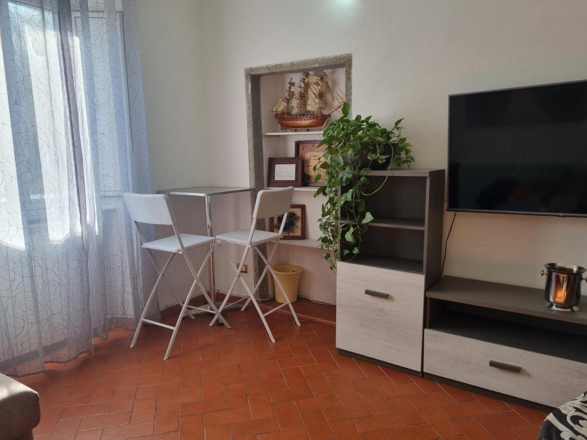 リヴォルノCasa Mille Baci Con Parcheggioアパートメント エクステリア 写真