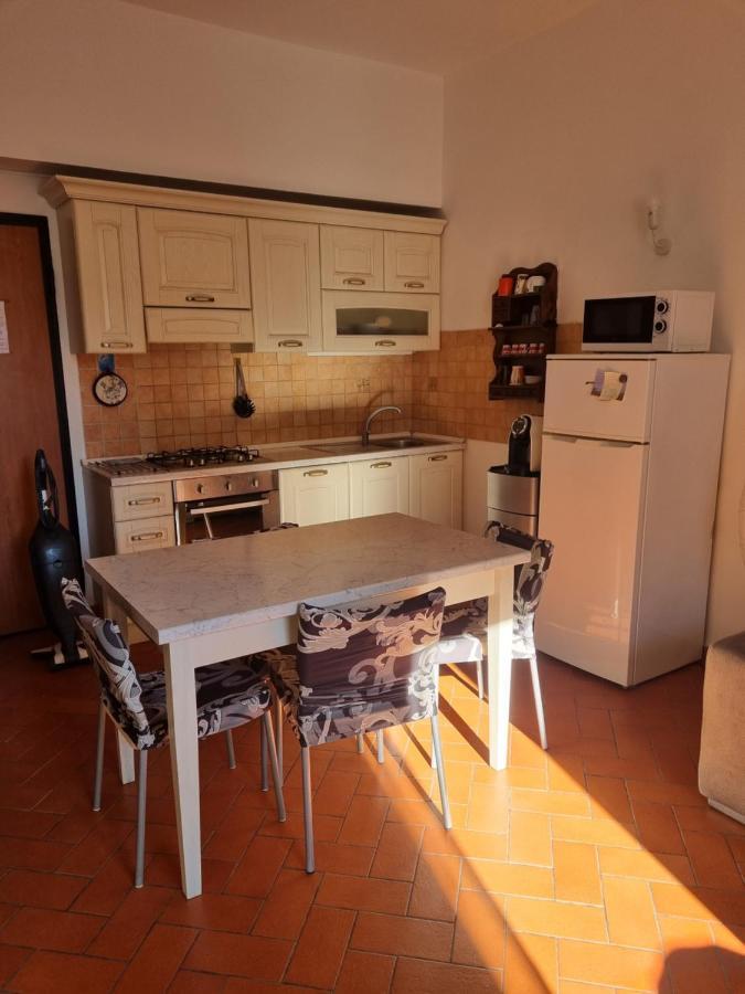 リヴォルノCasa Mille Baci Con Parcheggioアパートメント エクステリア 写真